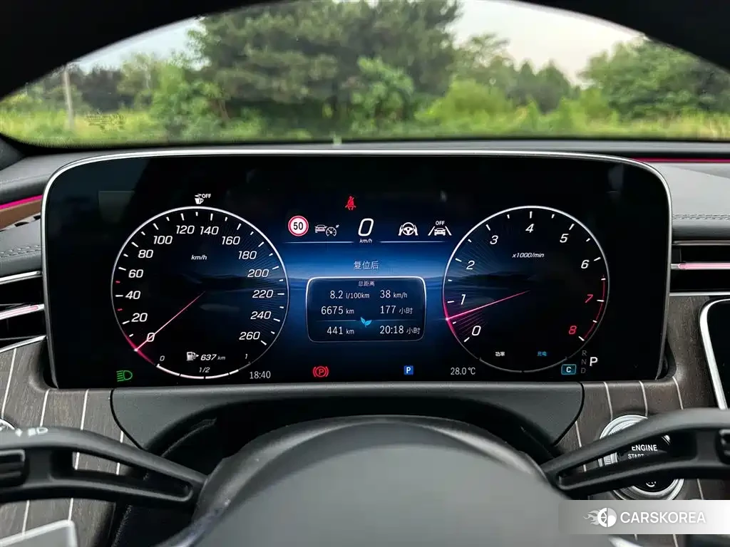 Mercedes-Benz E-Class id 4576744 из Китая 18