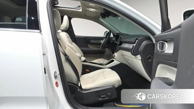 Volvo XC40 id 4480719 из Кореи 18