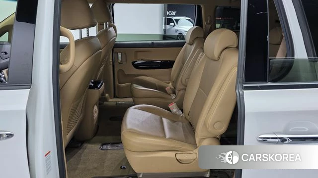 Kia The New Carnival id 4482687 из Кореи 18