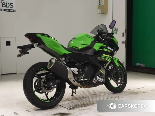 Проданный Kawasaki NINJA 250 2018 из Японии, фото 2