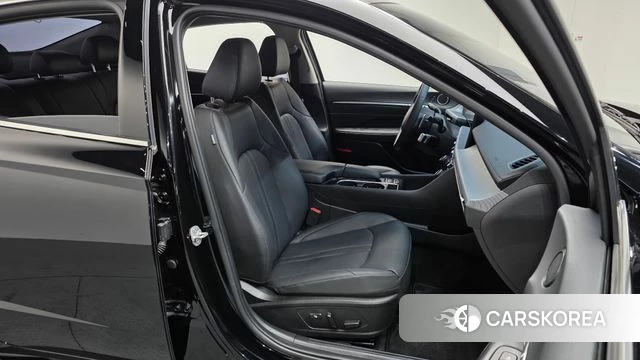 Hyundai Sonata D Edge (DN8) id 4645460 из Кореи 18