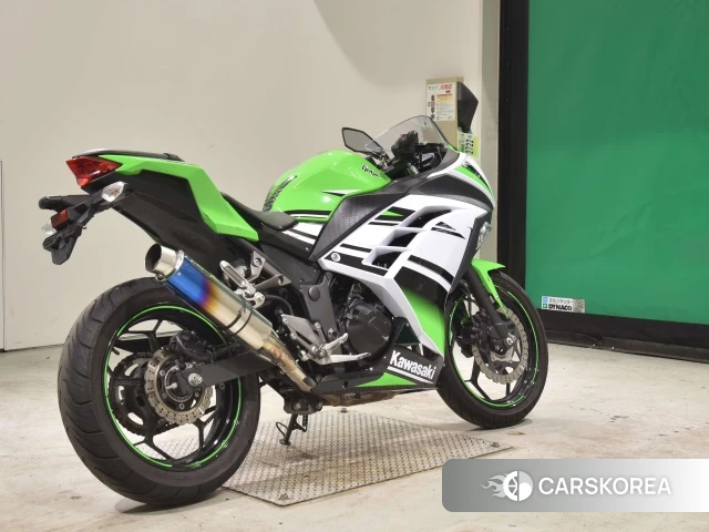 Проданный Kawasaki NINJA 250 ABS 2015 из Японии, фото 2