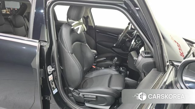 Mini Cooper id 4572033 из Кореи 18
