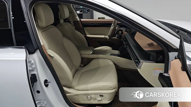 Hyundai Grandeur Hybrid (GN7) id 4315014 из Кореи 18