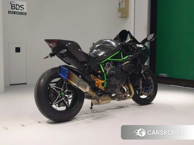 Проданный Kawasaki NINJA H2 2018 из Японии, фото 2