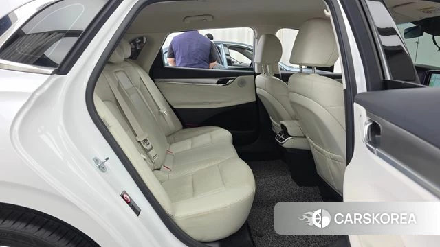 Hyundai The New Grandeur IG id 4618943 из Кореи 18