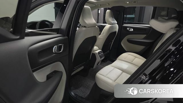 Volvo XC40 id 4763126 из Кореи 18