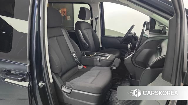Hyundai Staria id 4292601 из Кореи 18