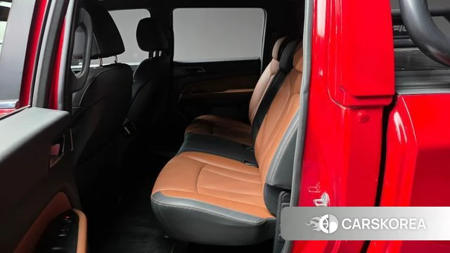 Ssangyong Rexton Sports Cannes id 4698366 из Кореи 18