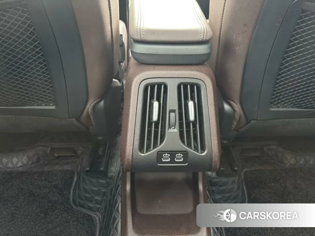 BMW X1 id 4276951 из Китая 18