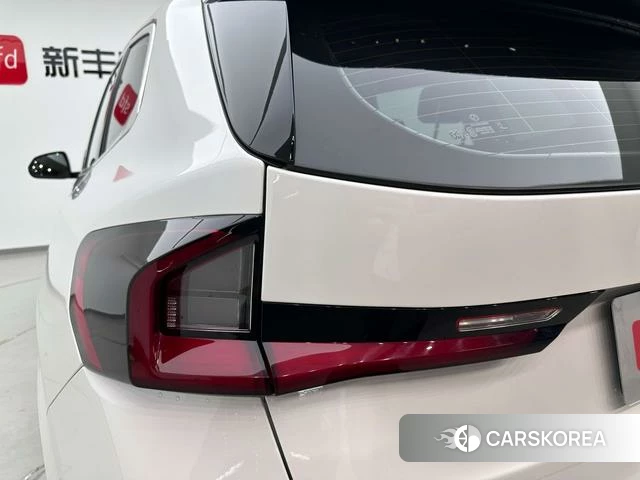 BMW iX1 id 4380635 из Китая 18