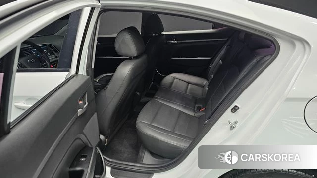 Hyundai Avante AD id 4587426 из Кореи 18