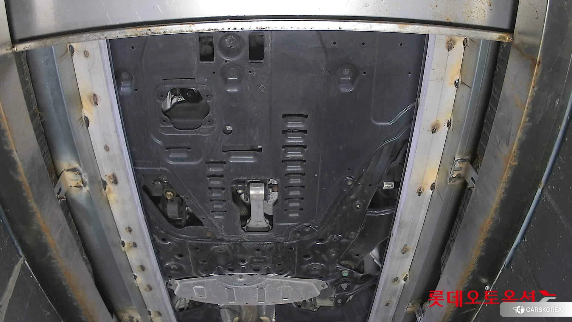 Kia Carnival id 3875727 из Кореи 18