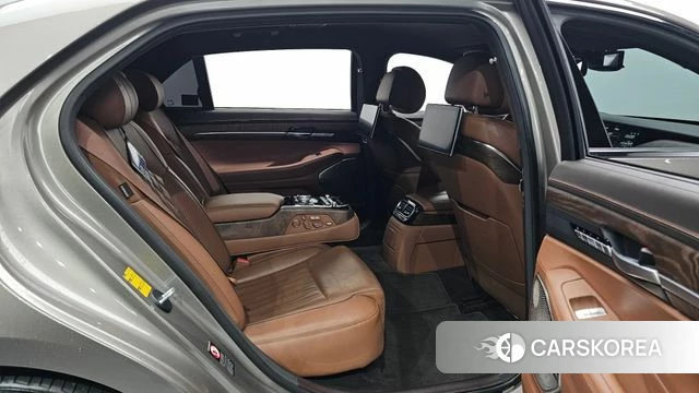 Genesis G90 id 4551324 из Кореи 18
