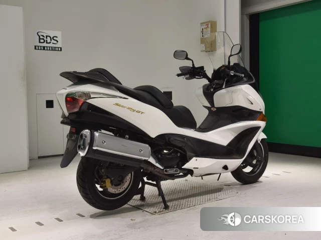 Проданный Honda SILVER WING 600 GT ABS 2010 из Японии, фото 2
