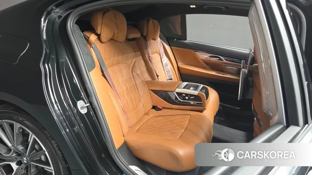 BMW 7 Series (G11) id 4203054 из Кореи 18