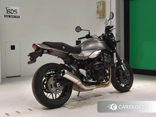 Проданный Kawasaki Z900RS 2021 из Японии, фото 2