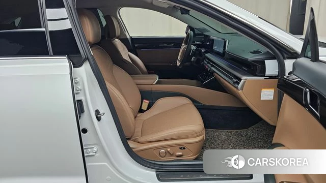 Hyundai Grandeur Hybrid (GN7) id 4194858 из Кореи 18