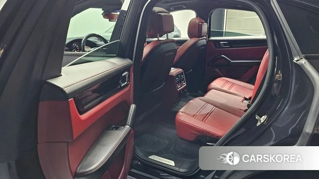 Porsche Cayenne (PO536) id 4187359 из Кореи 18
