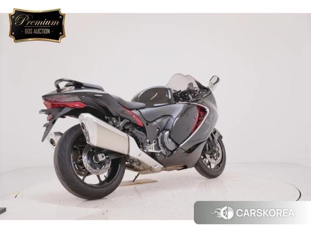 Проданный Suzuki GSX1300R HAYABUSA 2024 из Японии, фото 2