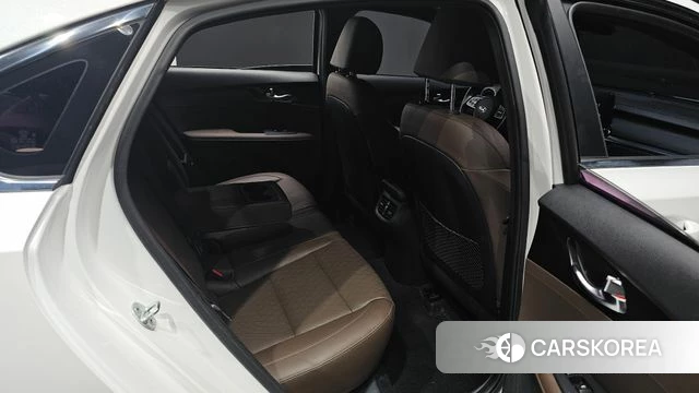 Kia Come New K3 id 4918466 из Кореи 18