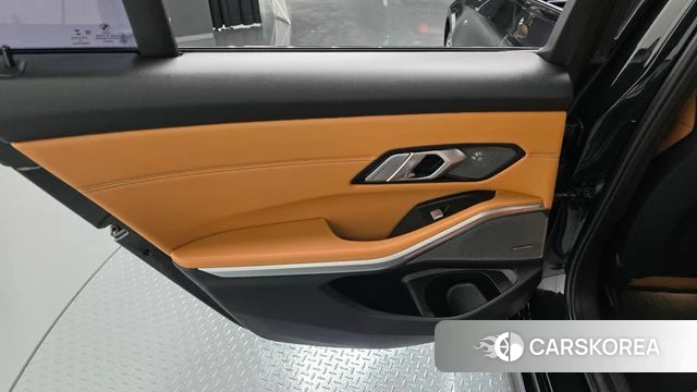 BMW 3 Series (G20) id 4195348 из Кореи 18