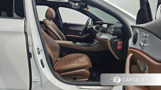 Mercedes-Benz E-Class W213 id 4490069 из Кореи 18