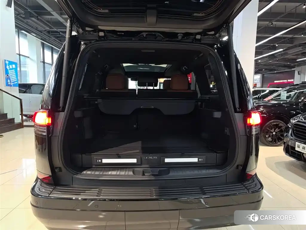 Lexus GX id 4599622 из Китая 18