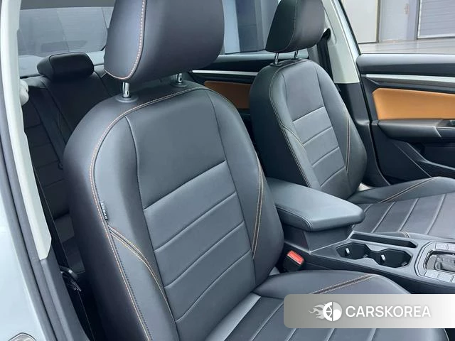 Volkswagen Bora id 4256471 из Китая 18
