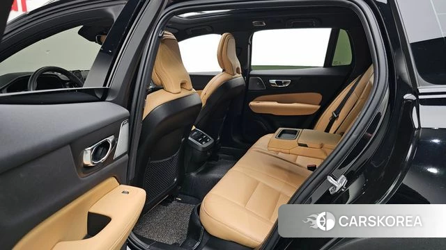 Volvo V60 Cross-Country 2nd Generation id 4195778 из Кореи 18