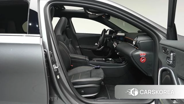 Mercedes-Benz A-Class W177 id 4743998 из Кореи 18