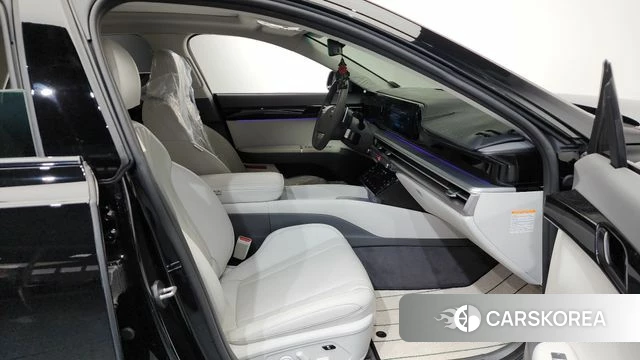 Hyundai Grandeur Hybrid (GN7) id 4222813 из Кореи 18