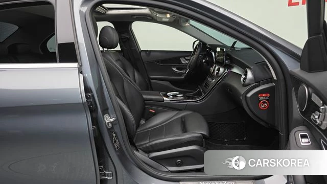 Mercedes-Benz C-Class W205 id 4520193 из Кореи 18