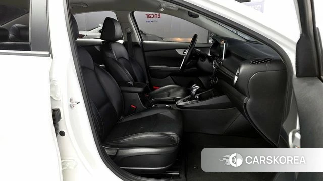 Kia Come New K3 id 4362538 из Кореи 18