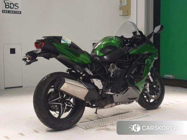 Проданный Kawasaki NINJA H2 SX SE plus 2019 из Японии, фото 2