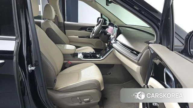 Kia Carnival 4th generation id 4675699 из Кореи 18