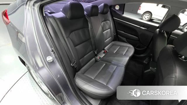 Hyundai The New Avante AD id 4557630 из Кореи 18