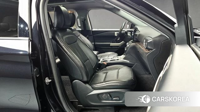 Ford Explorer 6th Generation id 4245252 из Кореи 18