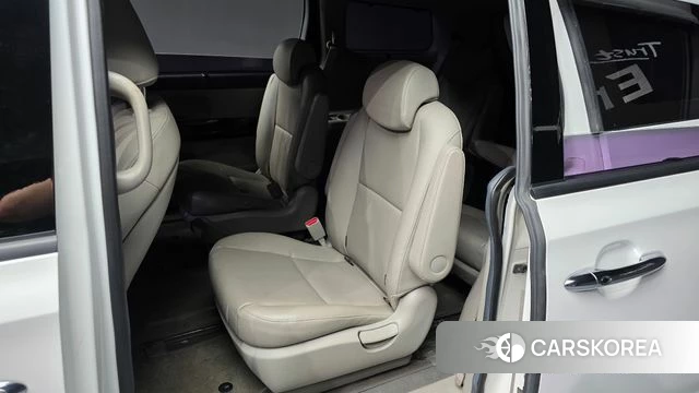 Kia The New Carnival id 4873301 из Кореи 18