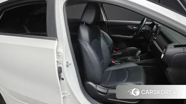Kia Come New K3 id 4718059 из Кореи 18