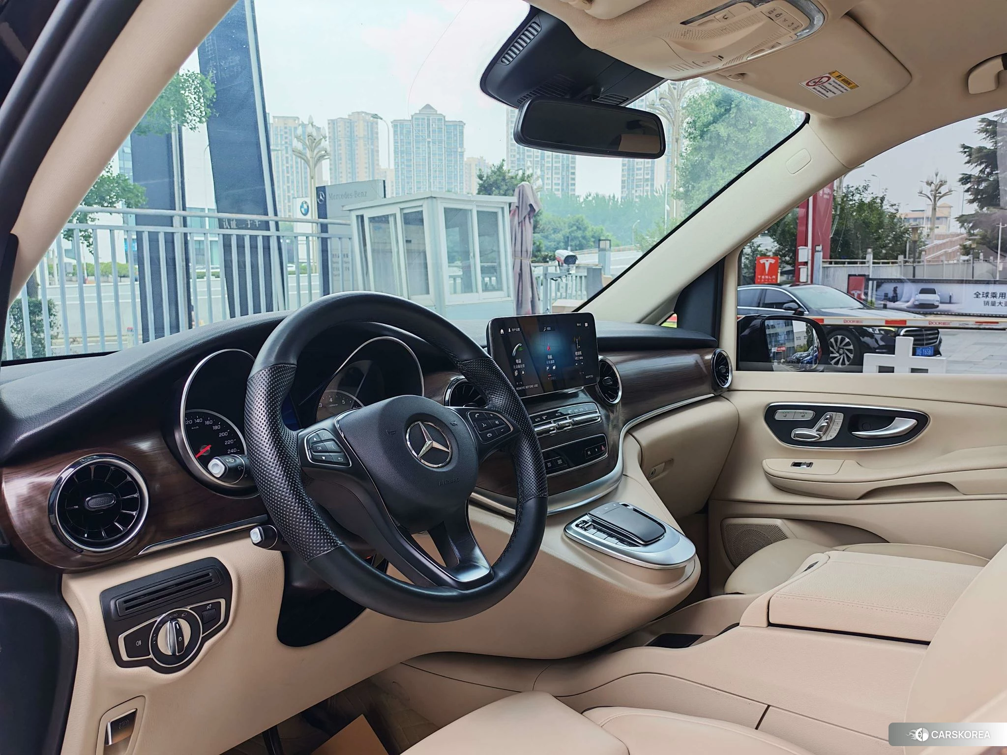 Mercedes-Benz V-class id 4479808 из Китая 18