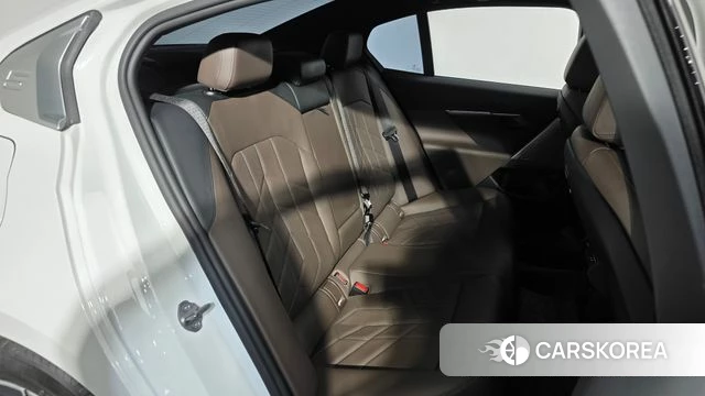 BMW 5 Series (G60) id 4186000 из Кореи 18