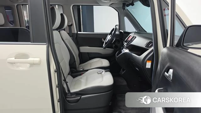 Kia The New Kia Ray EV id 4691563 из Кореи 18