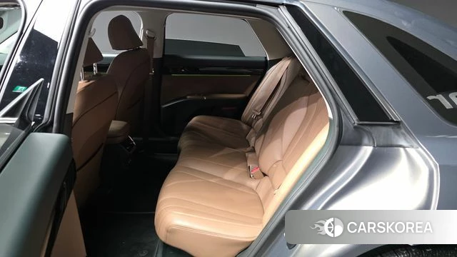 Hyundai Grandeur Hybrid (GN7) id 4928621 из Кореи 18