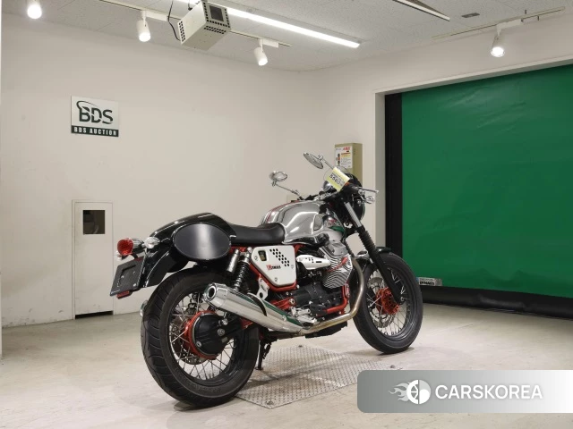 Проданный MOTO GUZZI V7 RACER id 4157790 из Японии, фото 2