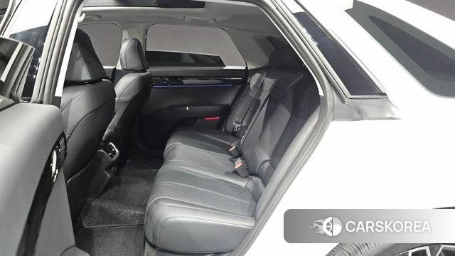 Hyundai Grandeur (GN7) id 4421483 из Кореи 18
