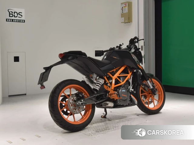Проданный KTM 390 DUKE 2016 из Японии, фото 2