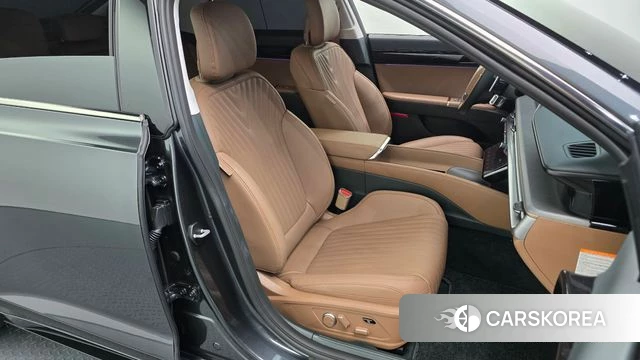 Hyundai Grandeur Hybrid (GN7) id 4487677 из Кореи 18