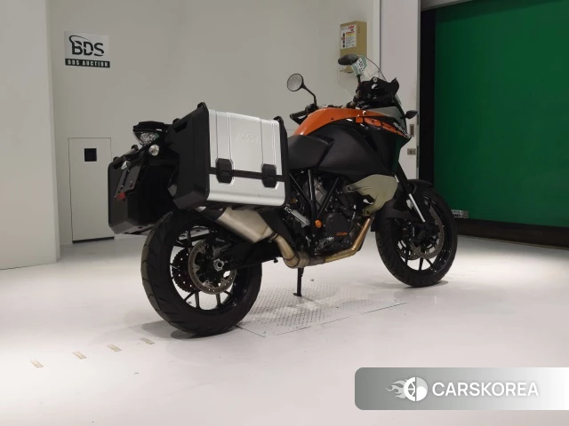 Проданный KTM 1050 ADVENTURE 2015 из Японии, фото 2