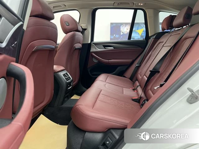 BMW X3 id 4353286 из Китая 18